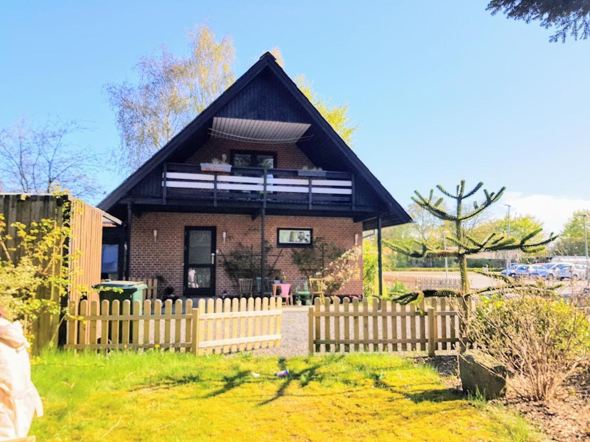 5 Minute Walk To Lego House-2 Bedrooms With Balcony Garden View.Loft Floor Billund  Εξωτερικό φωτογραφία